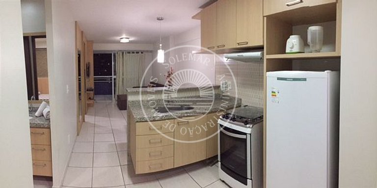 Apartamento com 1 suite e 1 quarto com cama solteiro