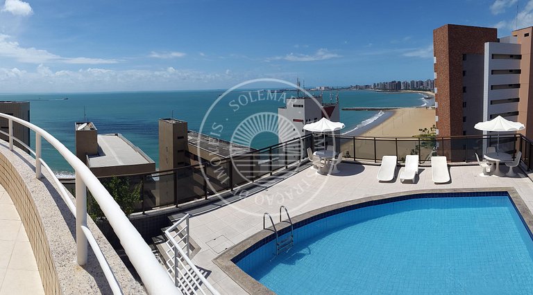 Modern apartment with 2 bedrooms and an incredible sea view.